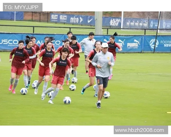 足球明星因争执打孩子手机引发社会关注与热议