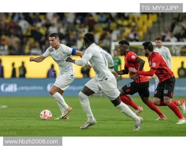 足球明星背后的故事与奋斗历程探秘